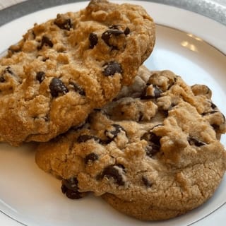 Chocolate Chip Cookie