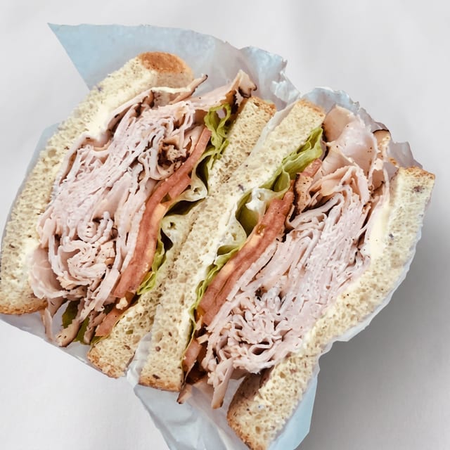 Natural Turkey Breast Sandwich.